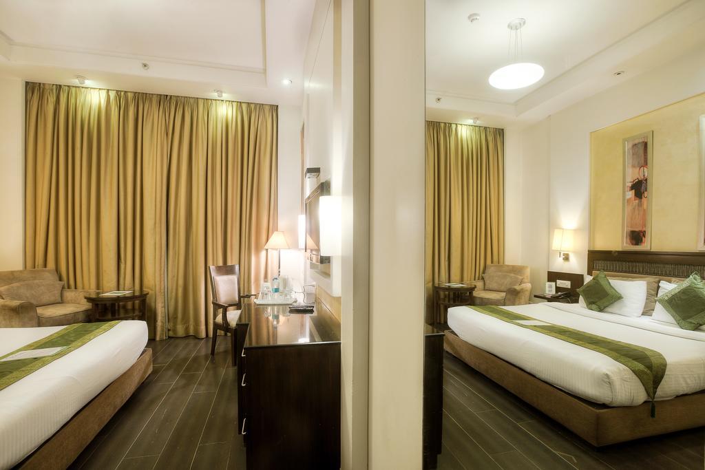 Western Court Panchkula Exterior photo